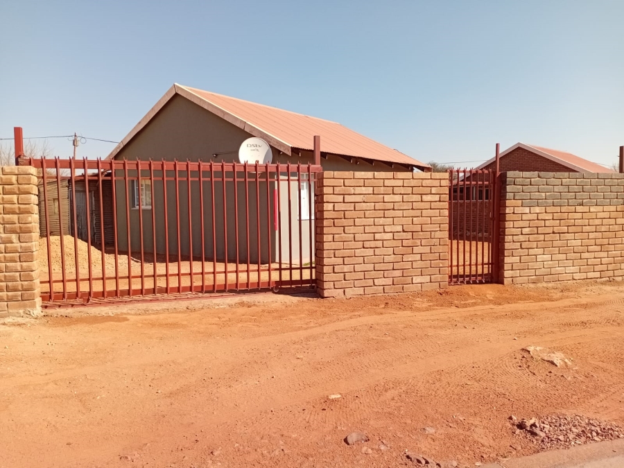 To Let 2 Bedroom Property for Rent in Kathu Northern Cape